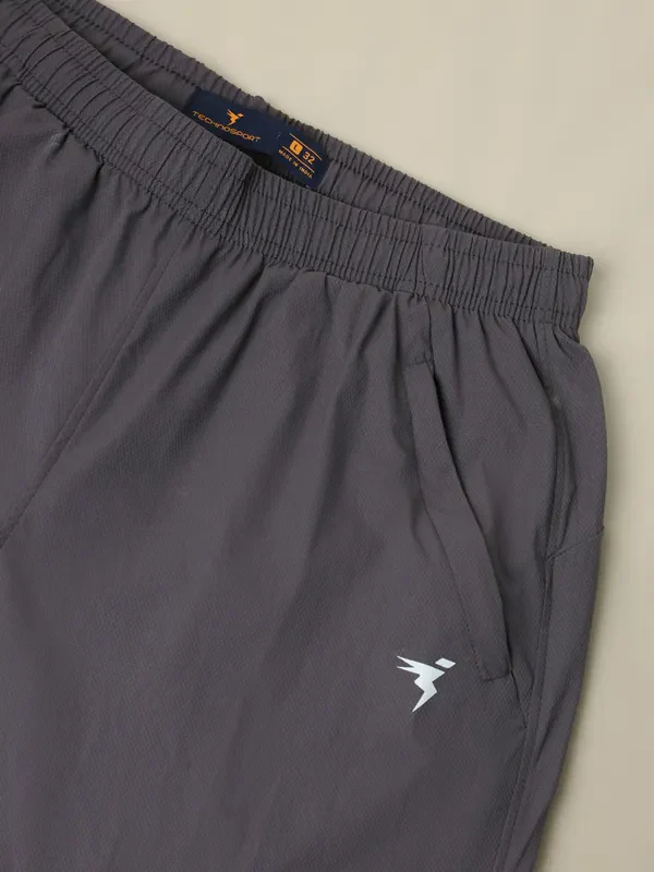 Men Solid Relax Fit Joggers with TECHNOLITE - Image 9