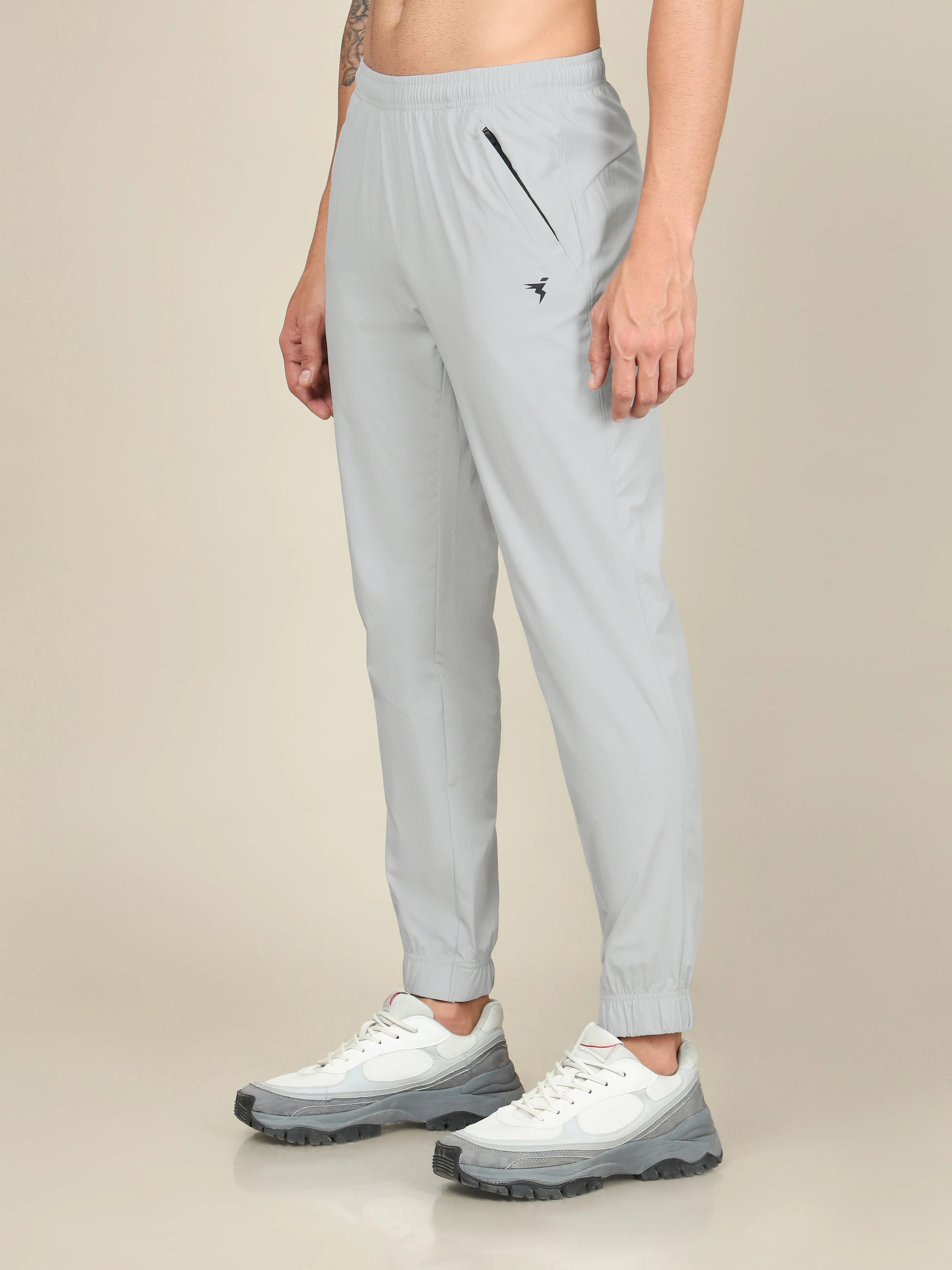 Men Solid Relax Fit Joggers with TECHNOLITE - Image 4