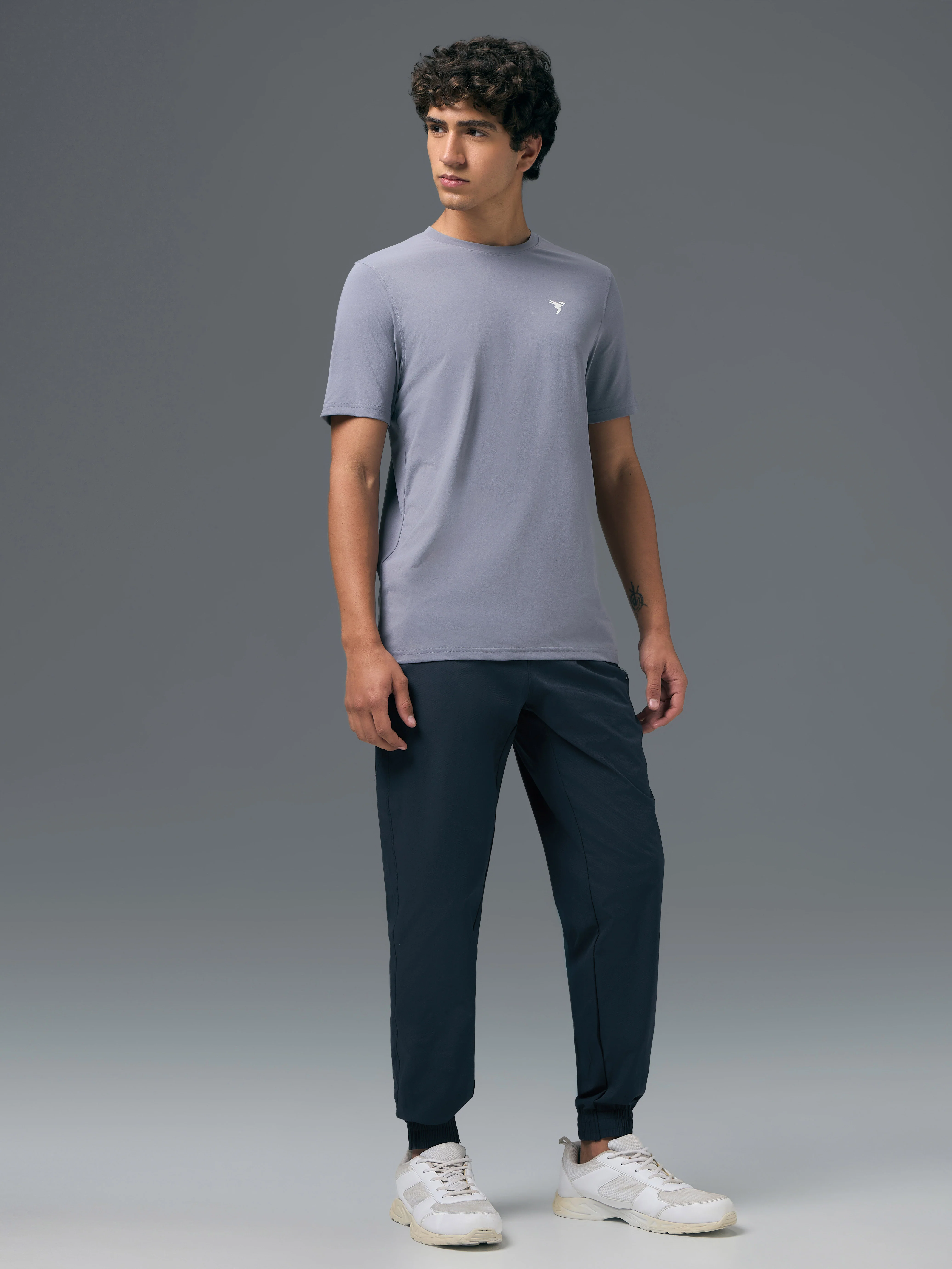 Men Solid Relax Fit Joggers with TECHNOLITE - Image 5
