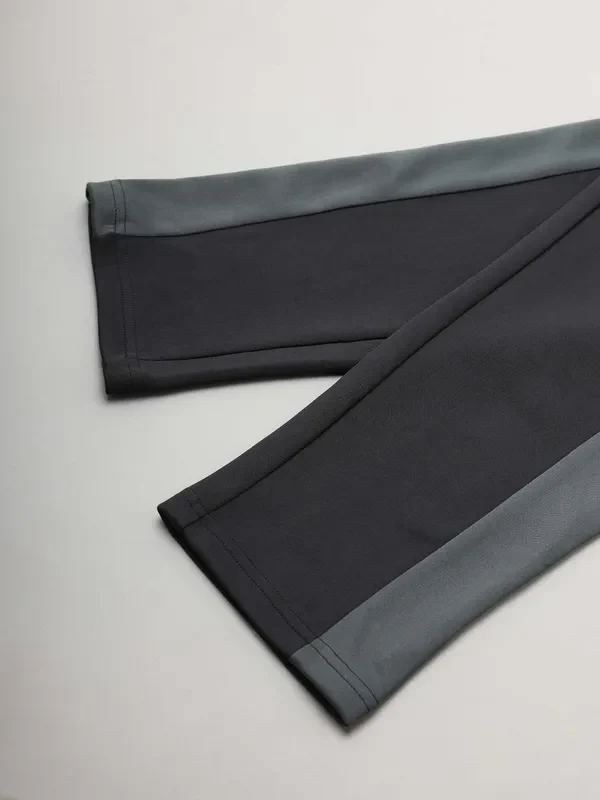 Men Solid Slim Fit Tracksuits with ELASTO LITE - Image 4
