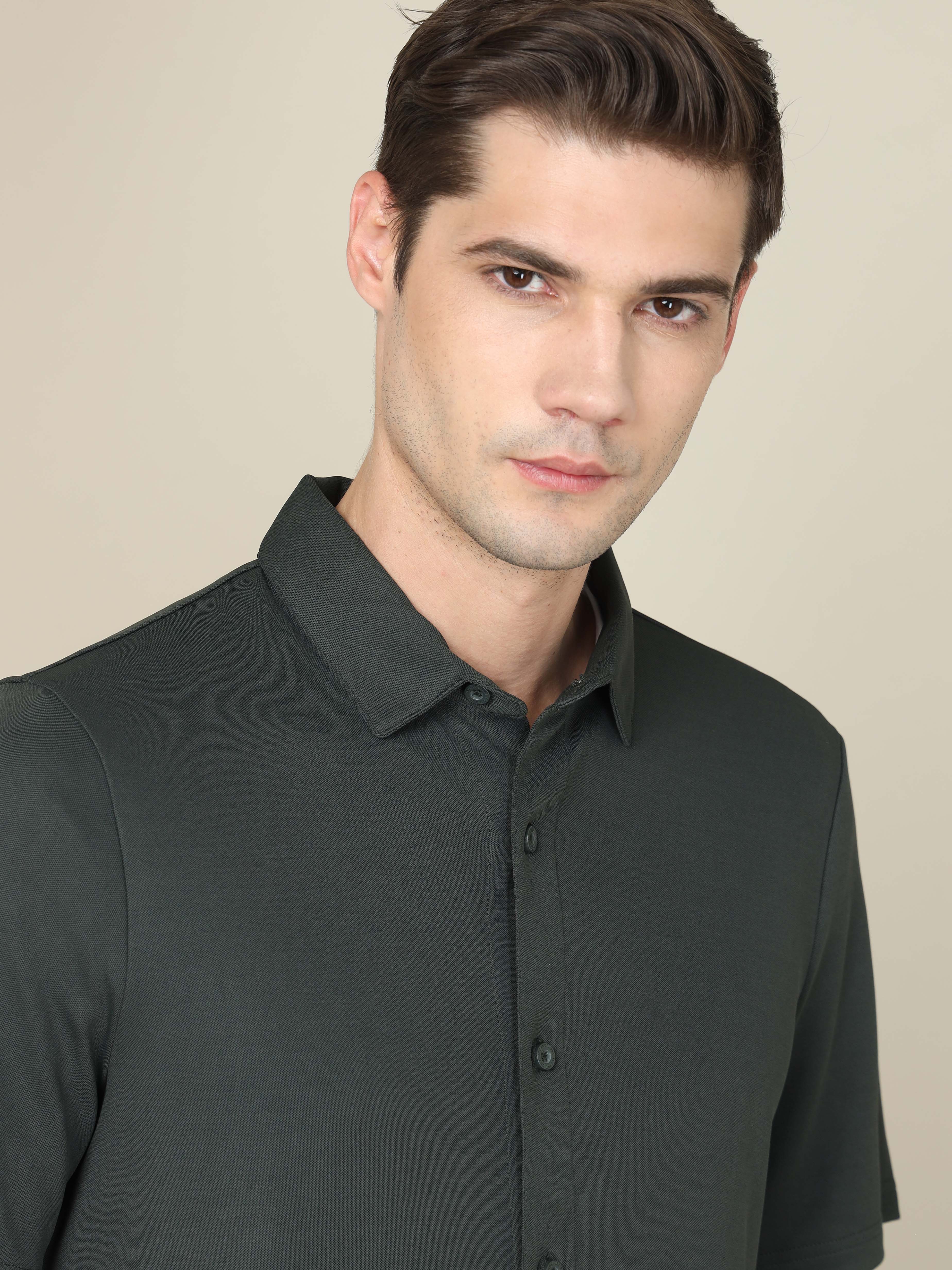 Men Solid Regular Fit Spread Collar Shirt with TECHNO COOL+ - Image 6