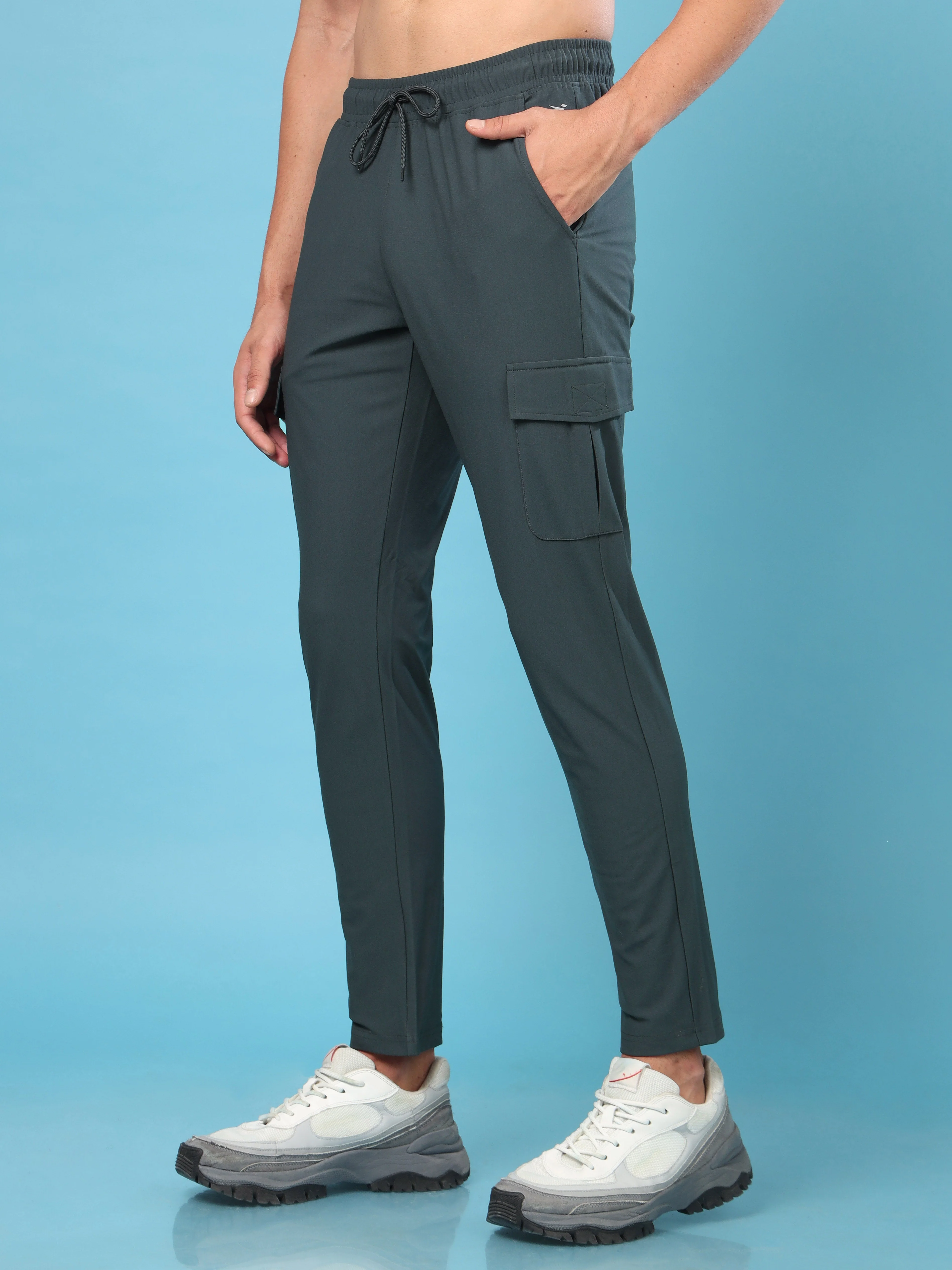 Men Solid Relax Fit Cargo Trackpants with DURACOOL+ - Image 4