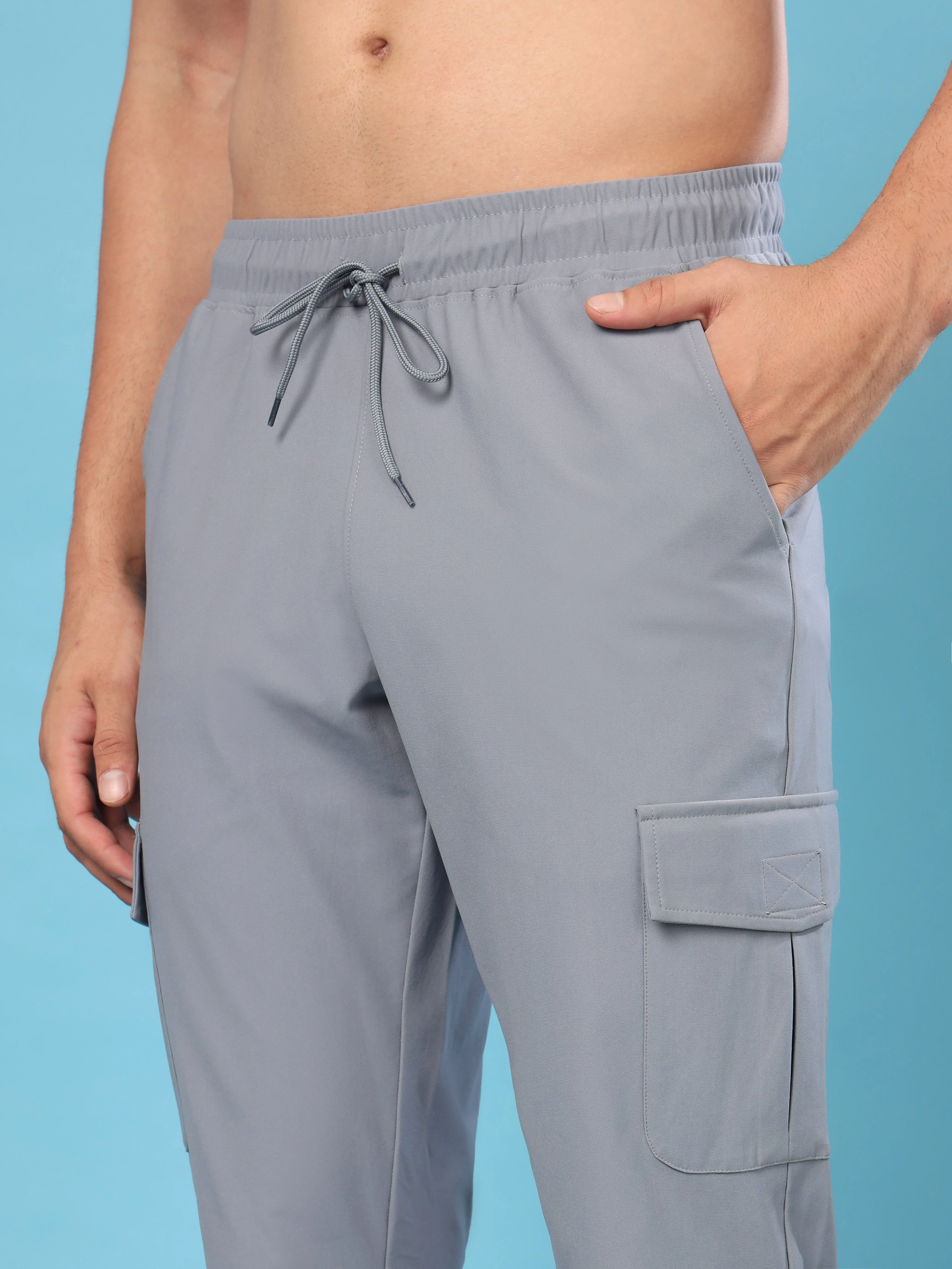 Men Solid Relax Fit Cargo Trackpants with DURACOOL+ - Image 4