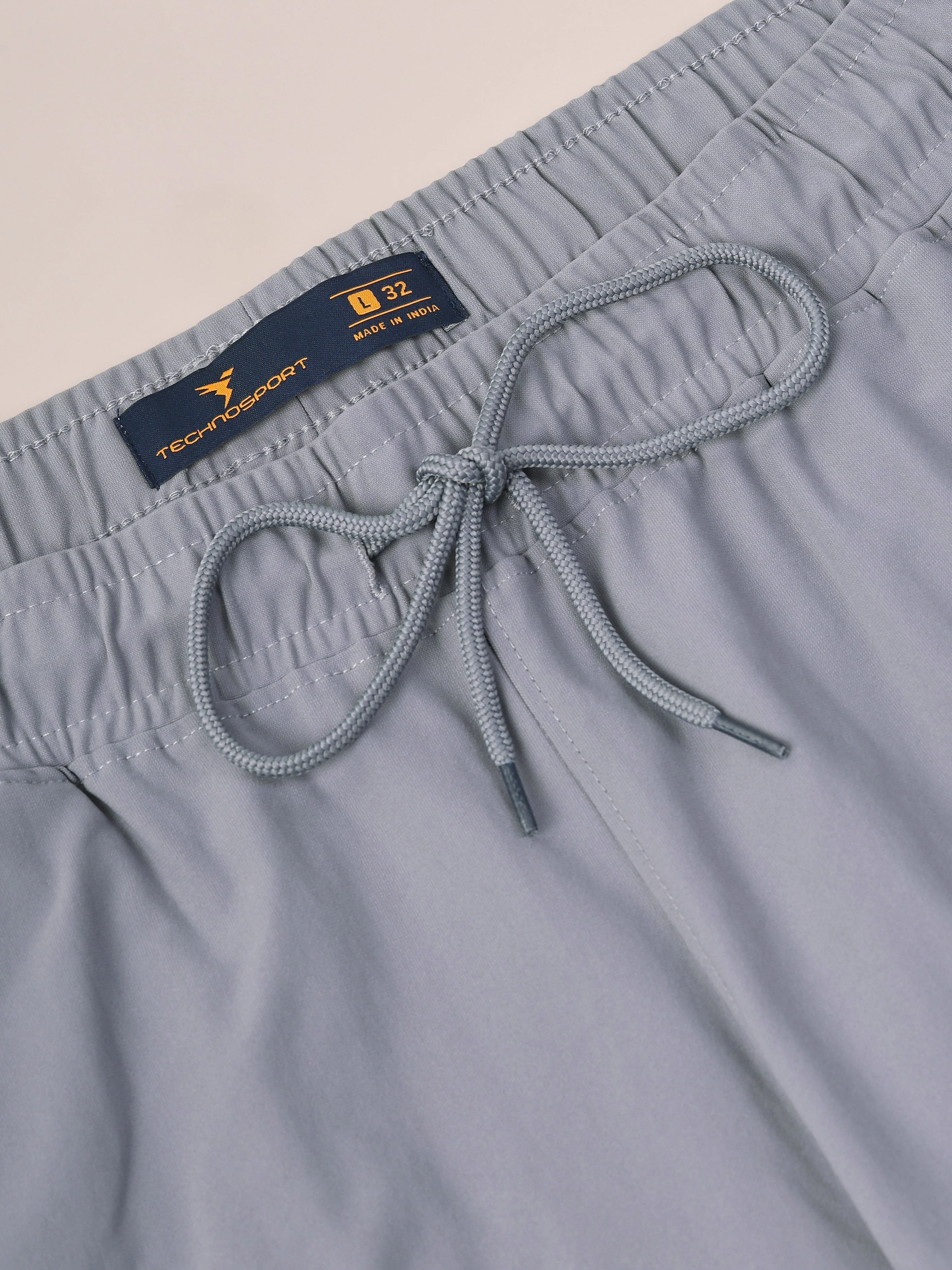Men Solid Relax Fit Cargo Trackpants with DURACOOL+ - Image 5