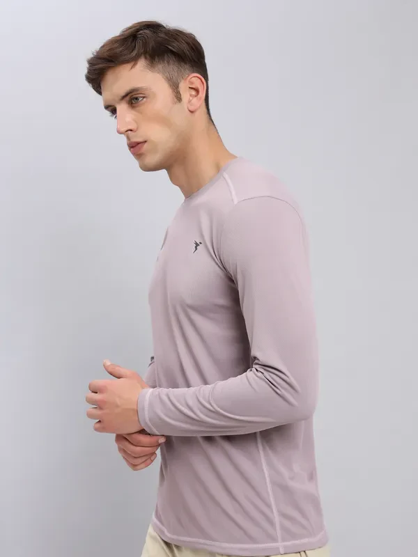 Men Solid Slim Fit Crew Neck T-shirt with TECHNO COOL+ - Image 4