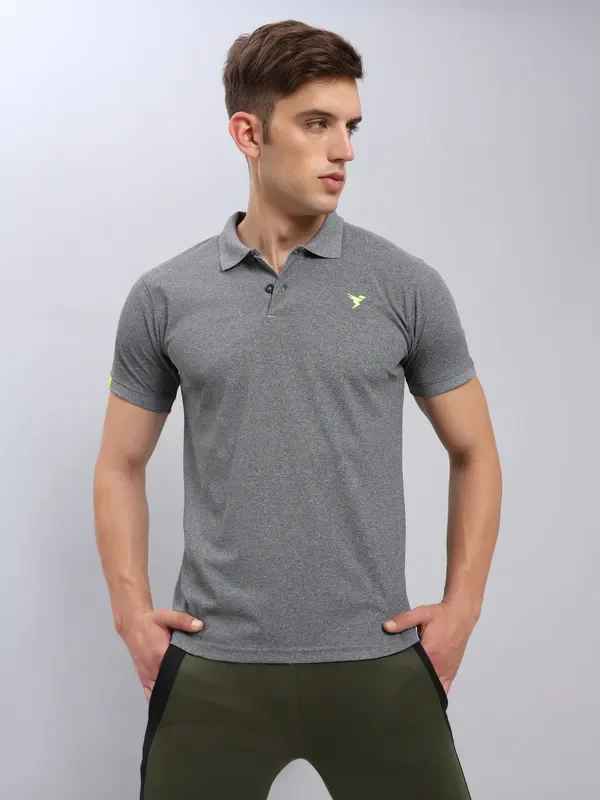 Men Solid Slim Fit Polo T-shirt with MATPIQ - Image 6