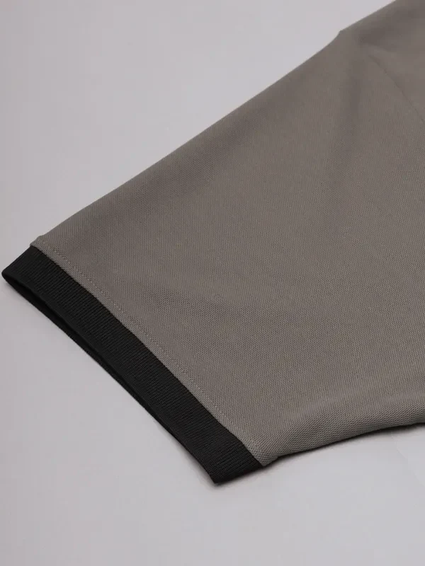 Men Colorblock Slim Fit Polo T-shirt with MATPIQ - Image 7