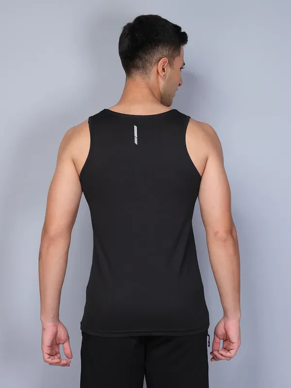 Men Printed Slim Fit Scoop Neck Innerwear Vest with TECHNO COOL - Image 3