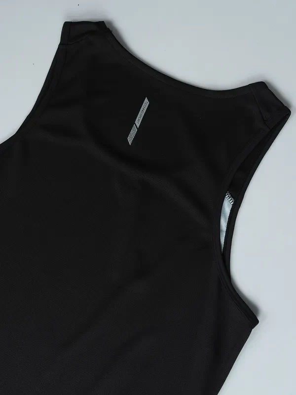 Men Printed Slim Fit Scoop Neck Innerwear Vest with TECHNO COOL - Image 8