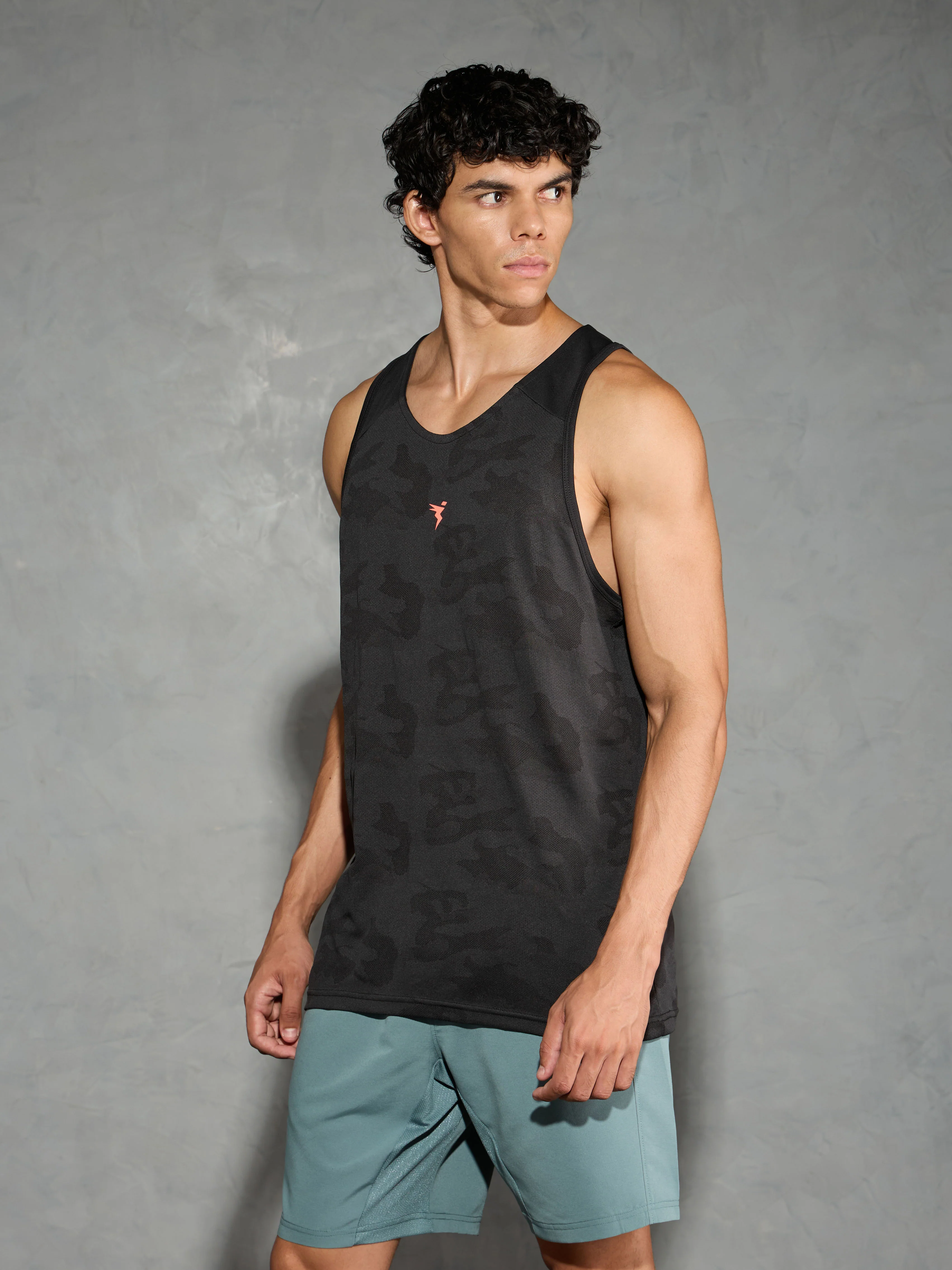 Men Colorblock Slim Fit Crew Neck Innerwear Vest with VENTMESH - Image 4