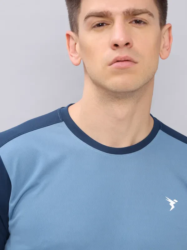 Men Colorblock Slim Fit Crew Neck T-shirt with TECHNO COOL+ - Image 5