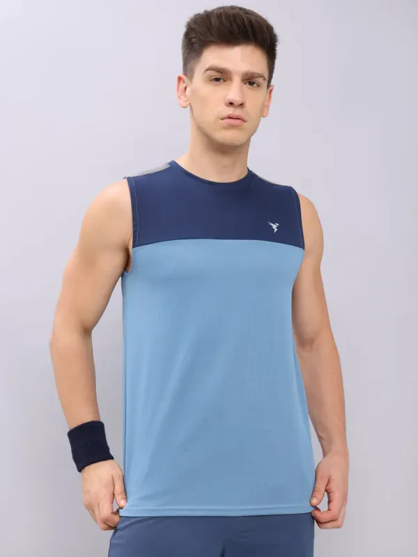 Men Colorblock Slim Fit Crew Neck Innerwear Vest with TECHNO COOL+