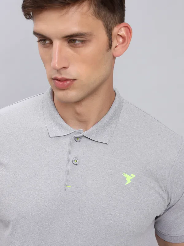 Men Solid Slim Fit Polo T-shirt with MATPIQ - Image 7