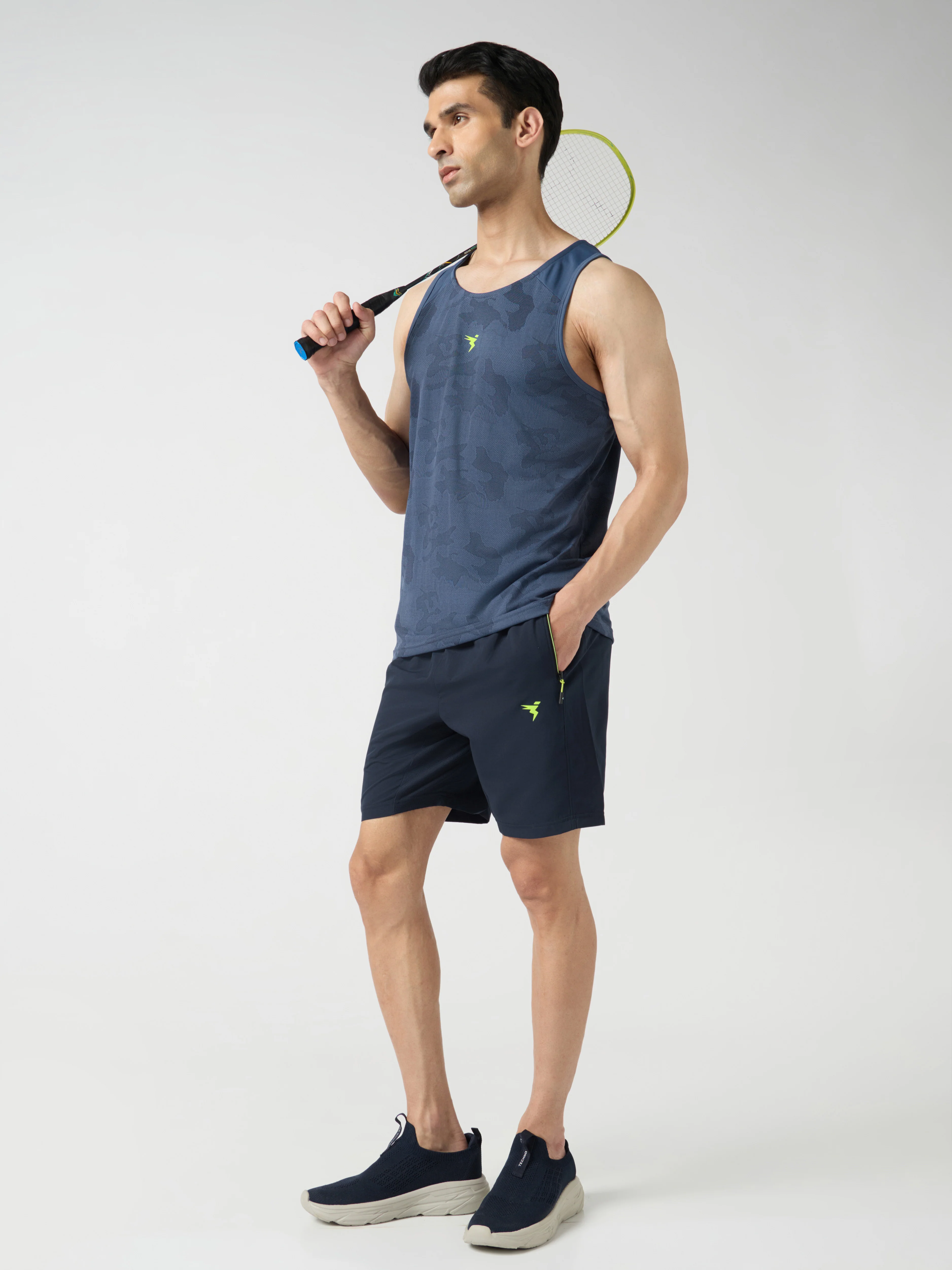 Men Colorblock Slim Fit Crew Neck Innerwear Vest with VENTMESH - Image 5