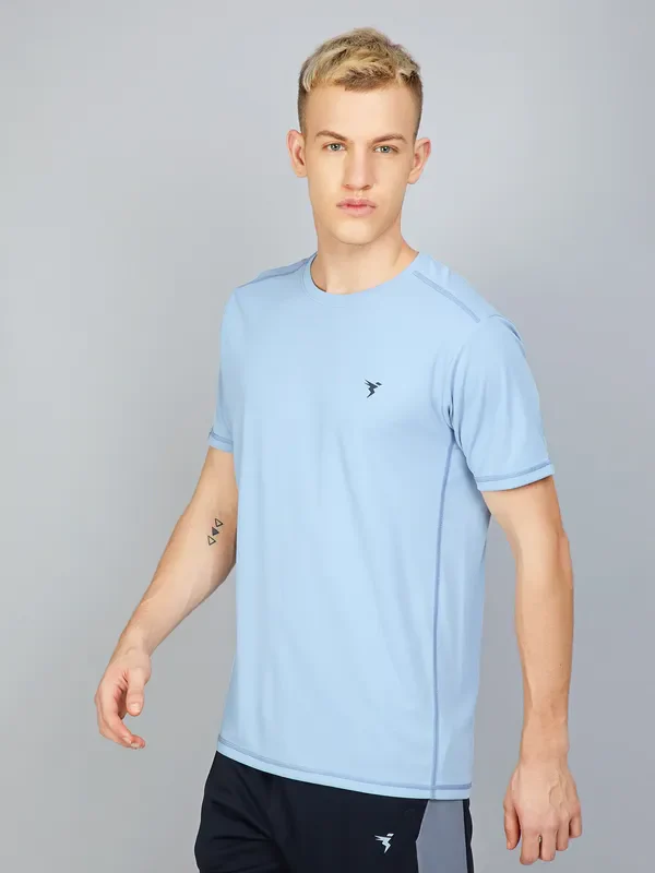 Men Solid Slim Fit Crew Neck T-shirt with TECHNO COOL+ - Image 4