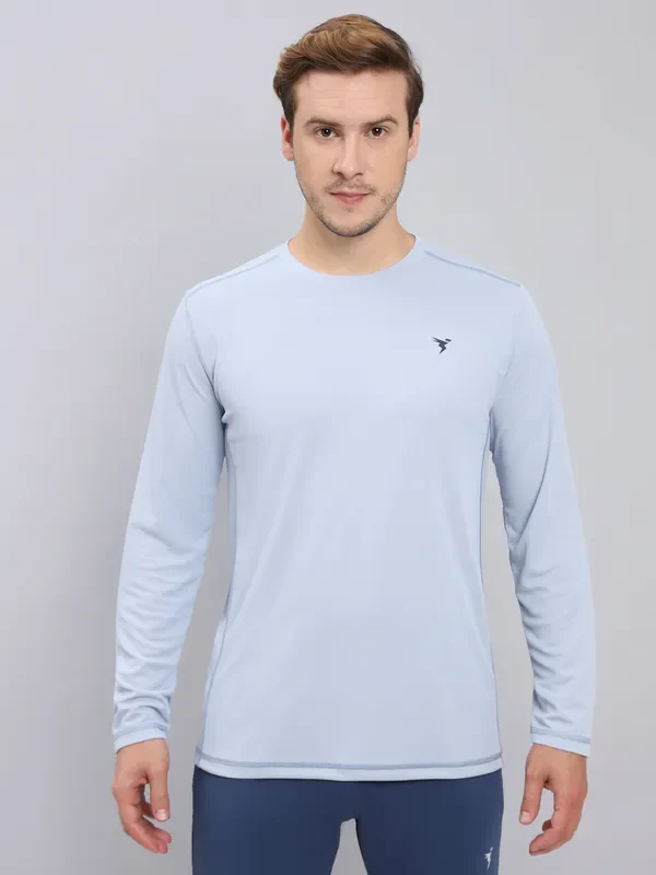 Men Solid Slim Fit Crew Neck T-shirt with TECHNO COOL+ - Image 2
