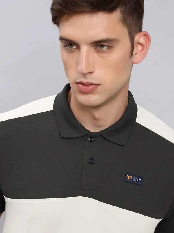 Men Colorblock Slim Fit Polo T-shirt with TECHNO COOL+ - Image 5