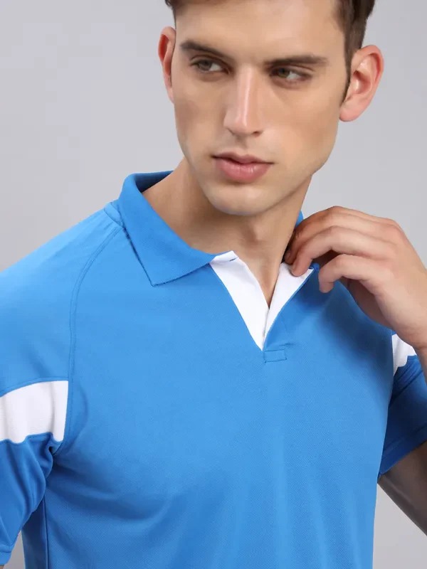 Men Colorblock Slim Fit Polo T-shirt with TECHNO COOL+ - Image 4
