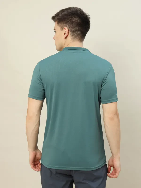 Men Colorblock Slim Fit Polo T-shirt with TECHNO COOL+ - Image 3
