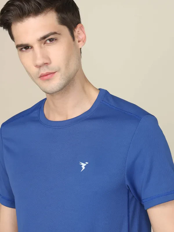 Men Solid Slim Fit Crew Neck T-shirt with TECHNO COOL+ - Image 6