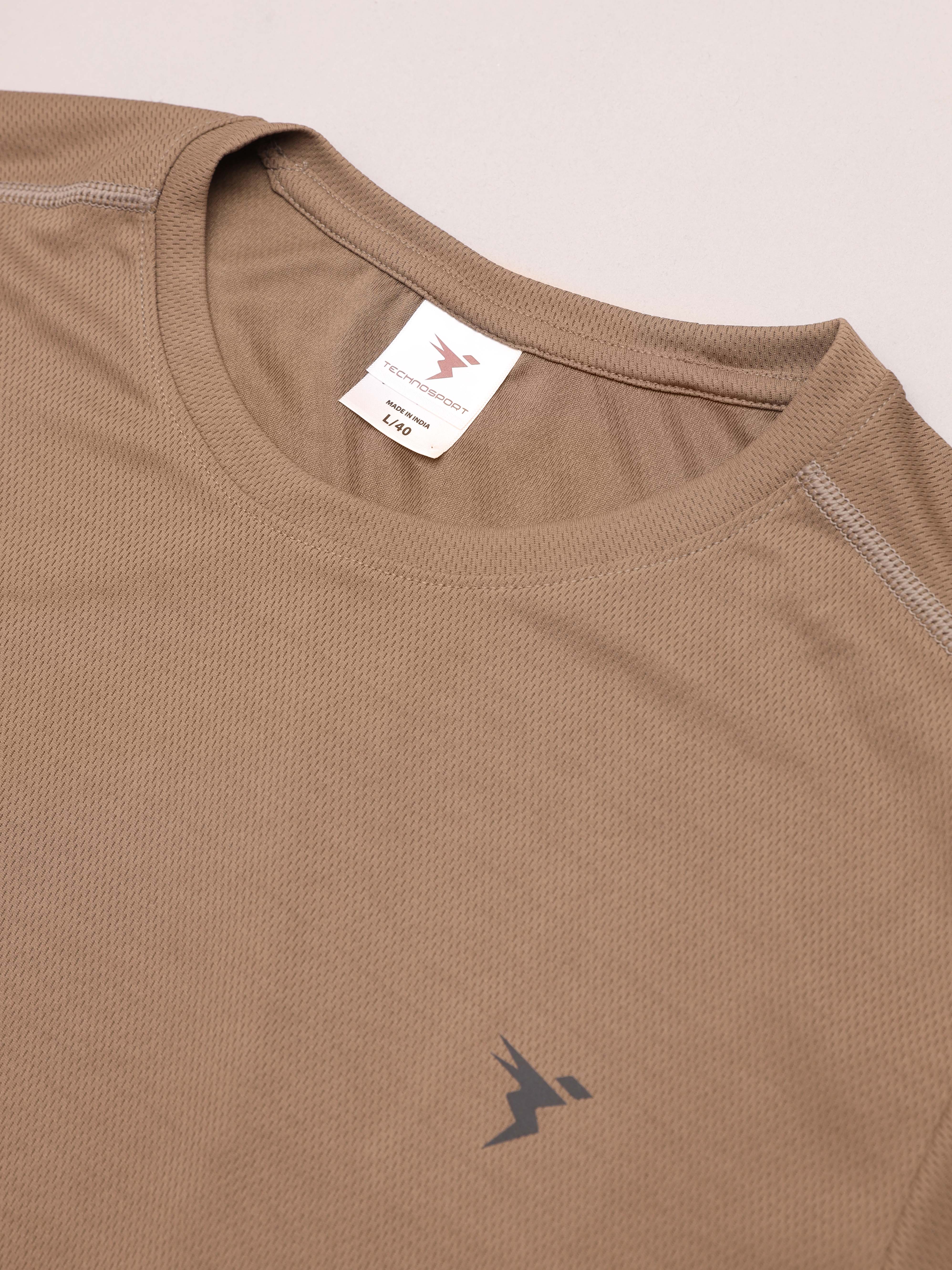 Men Solid Slim Fit Crew Neck T-shirt with TECHNO COOL+ - Image 6