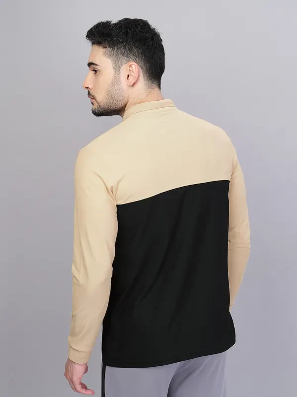 Men Colorblock Slim Fit Polo T-shirt with MATPIQ - Image 3