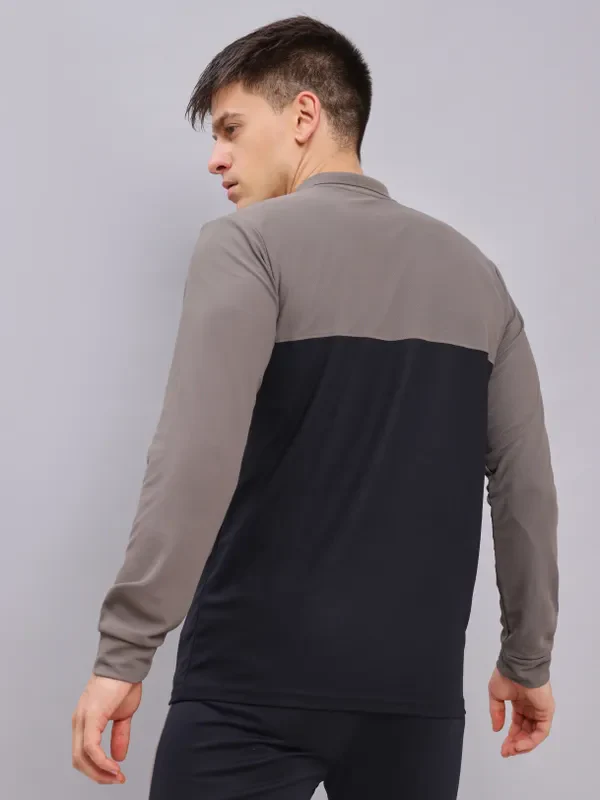 Men Colorblock Slim Fit Polo T-shirt with MATPIQ - Image 5