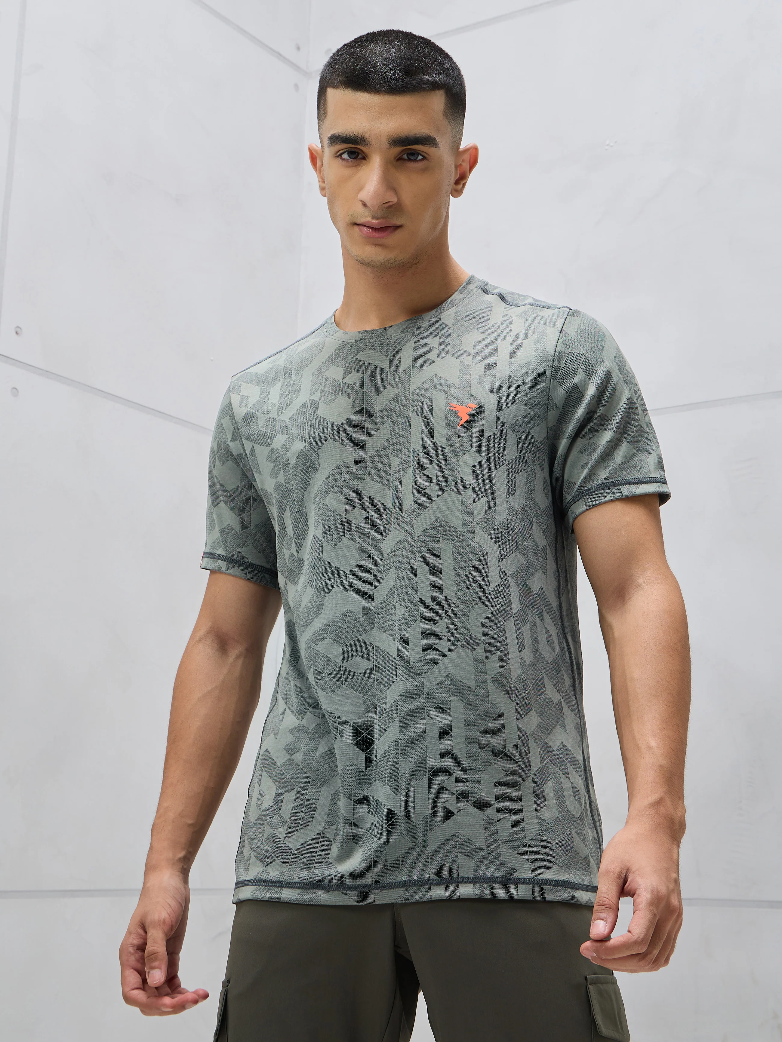 Men Jacquard Slim Fit Crew Neck T-shirt with DOUBLE COOL - Image 3