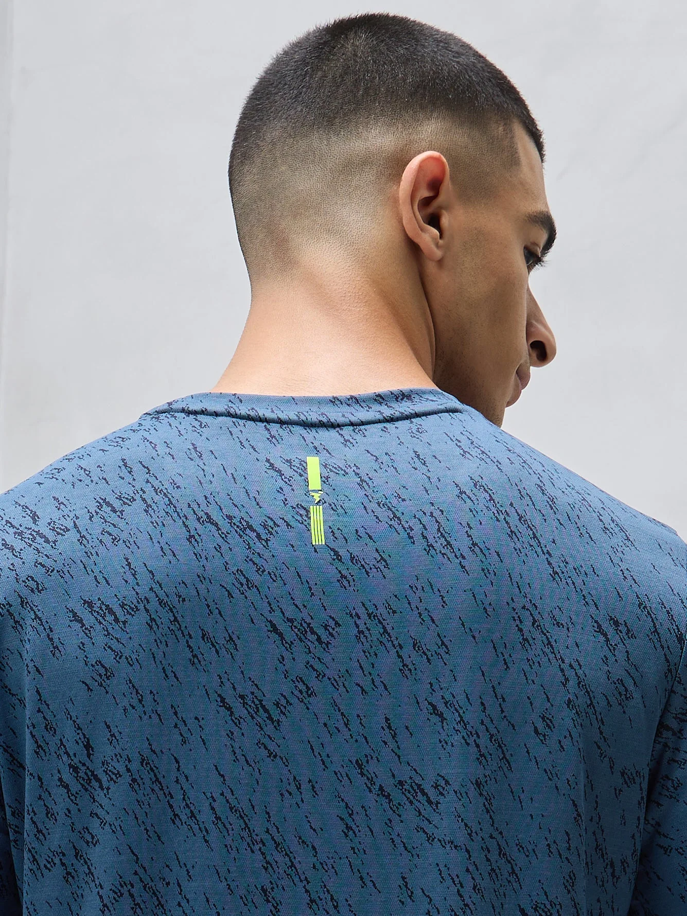 Men Jacquard Slim Fit Crew Neck T-shirt with DOUBLE COOL - Image 7