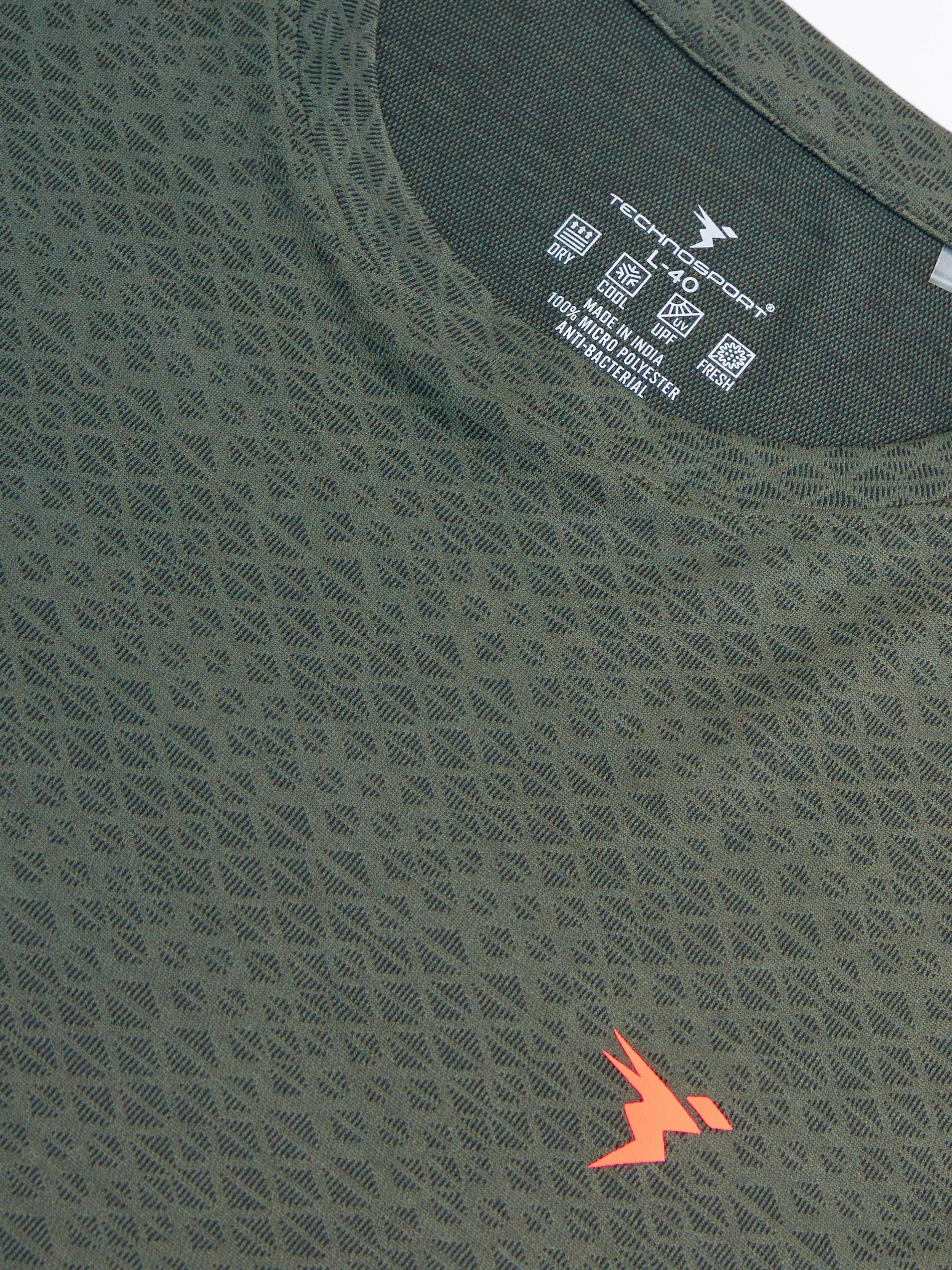 Men Jacquard Slim Fit Crew Neck T-shirt with DOUBLE COOL - Image 9