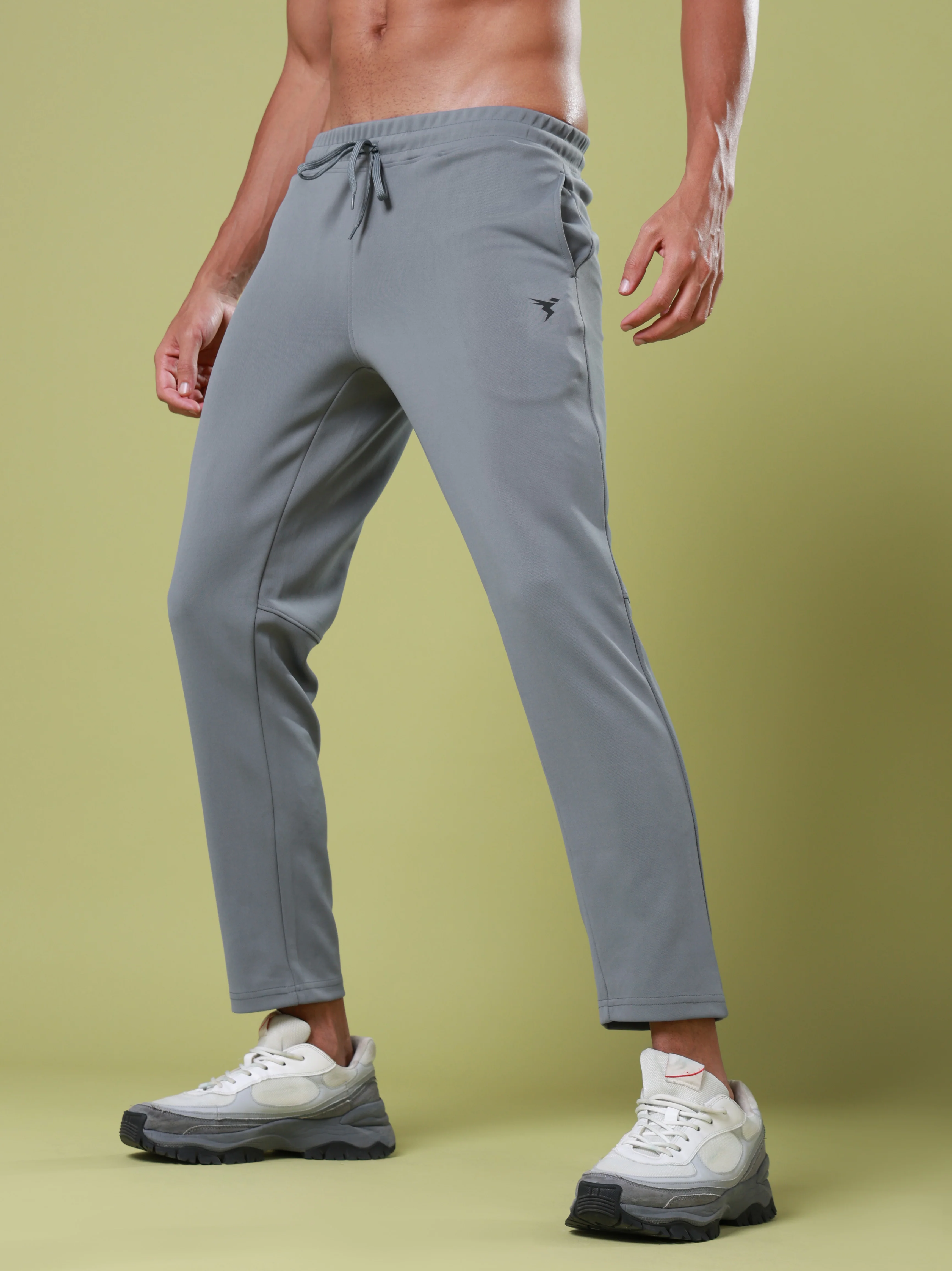 Men Solid Slim Fit Trackpants with ELASTO PLUS