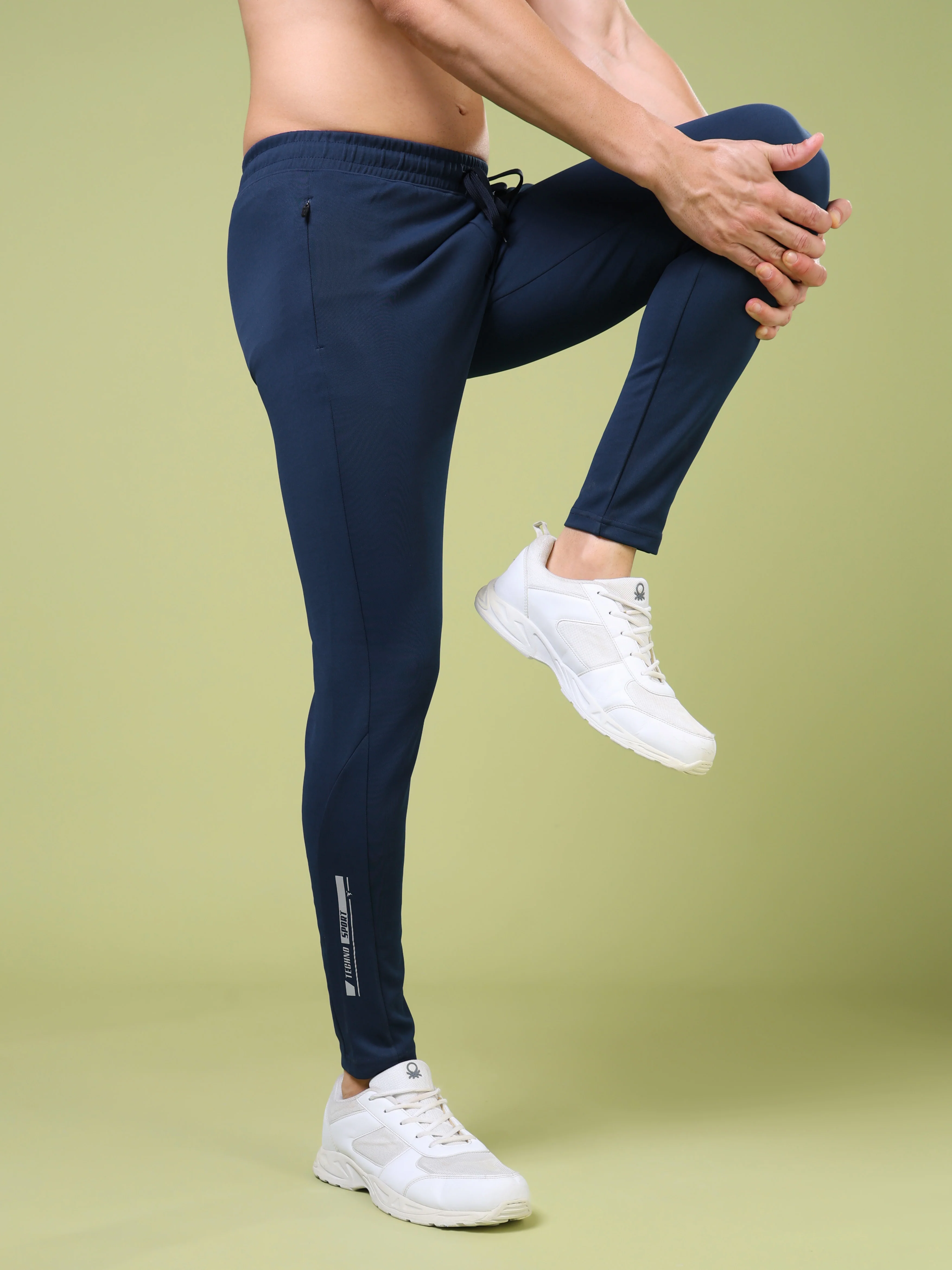 Men Solid Slim Fit Trackpants with ELASTO PLUS - Image 6