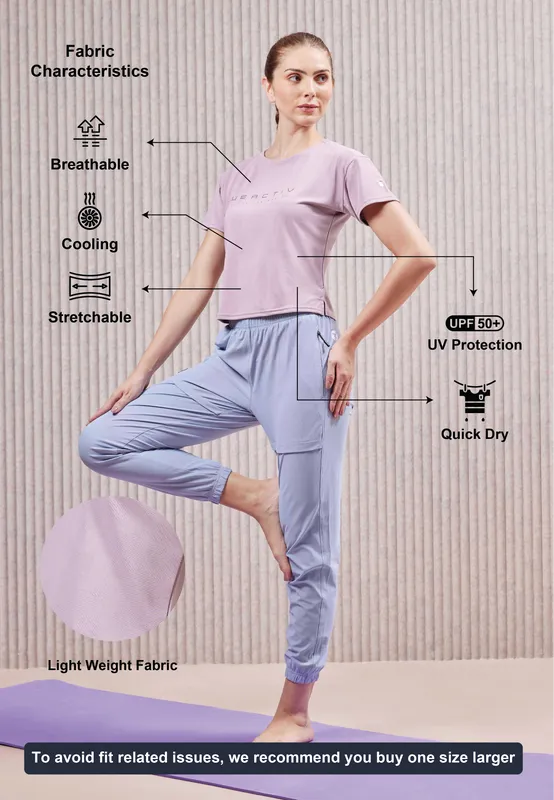 Women Printed Boxy Fit Crew Neck Crop Top with VENTMESH - Image 4