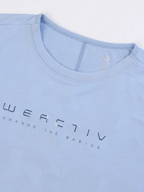 Women Printed Boxy Fit Crew Neck Crop Top with VENTMESH - Image 7