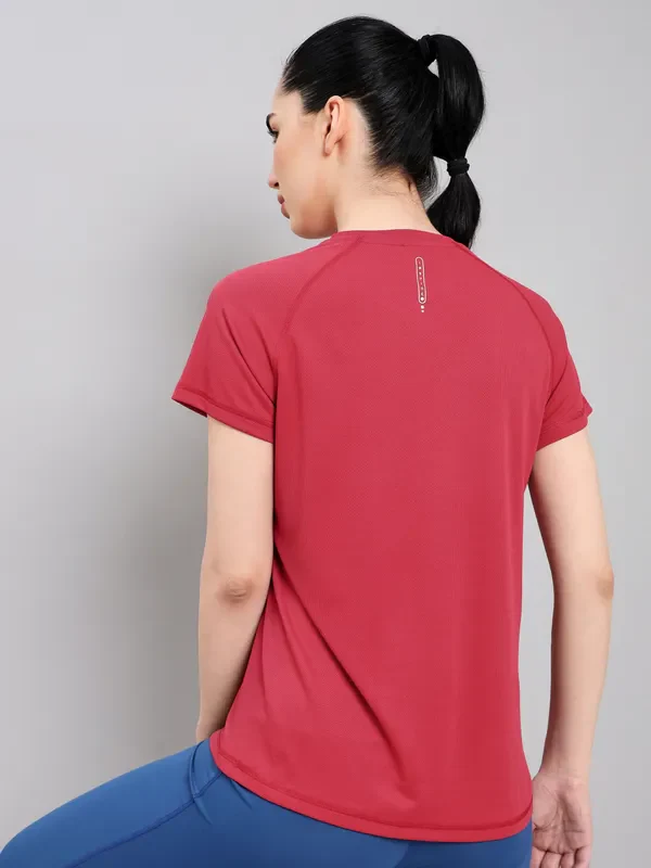 Women Solid Slim Fit Crew Neck T-shirt with TECHNO COOL+ - Image 3