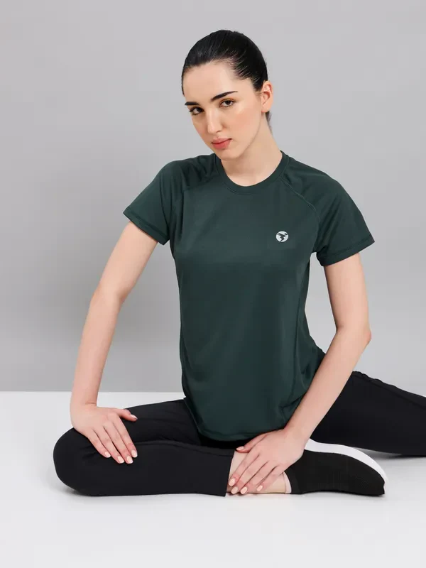 Women Solid Slim Fit Crew Neck T-shirt with TECHNO COOL+ - Image 2