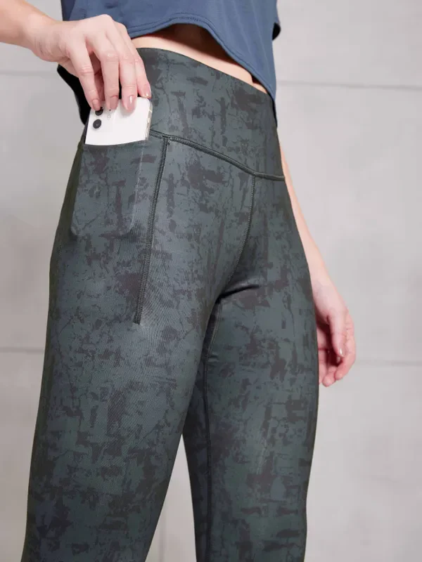 Women Printed Slim Fit Tights with ELASTO PLUS - Image 6