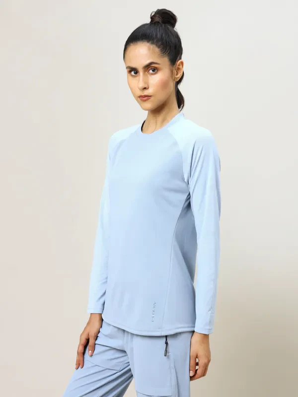 Women Solid Slim Fit Crew Neck T-shirt with TECHNO COOL+ - Image 3