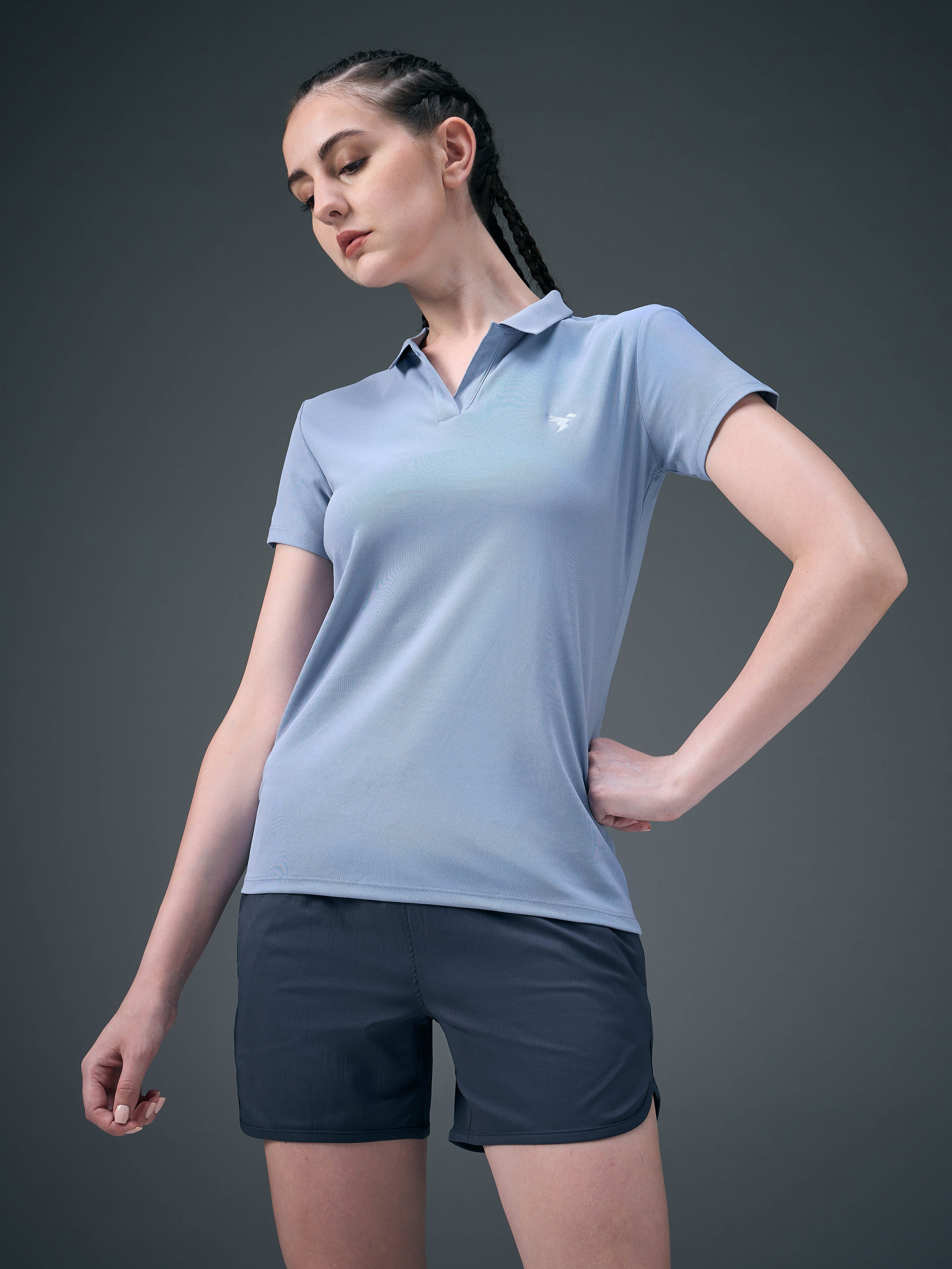 Women Solid Slim Fit Polo T-shirt with MATPIQ