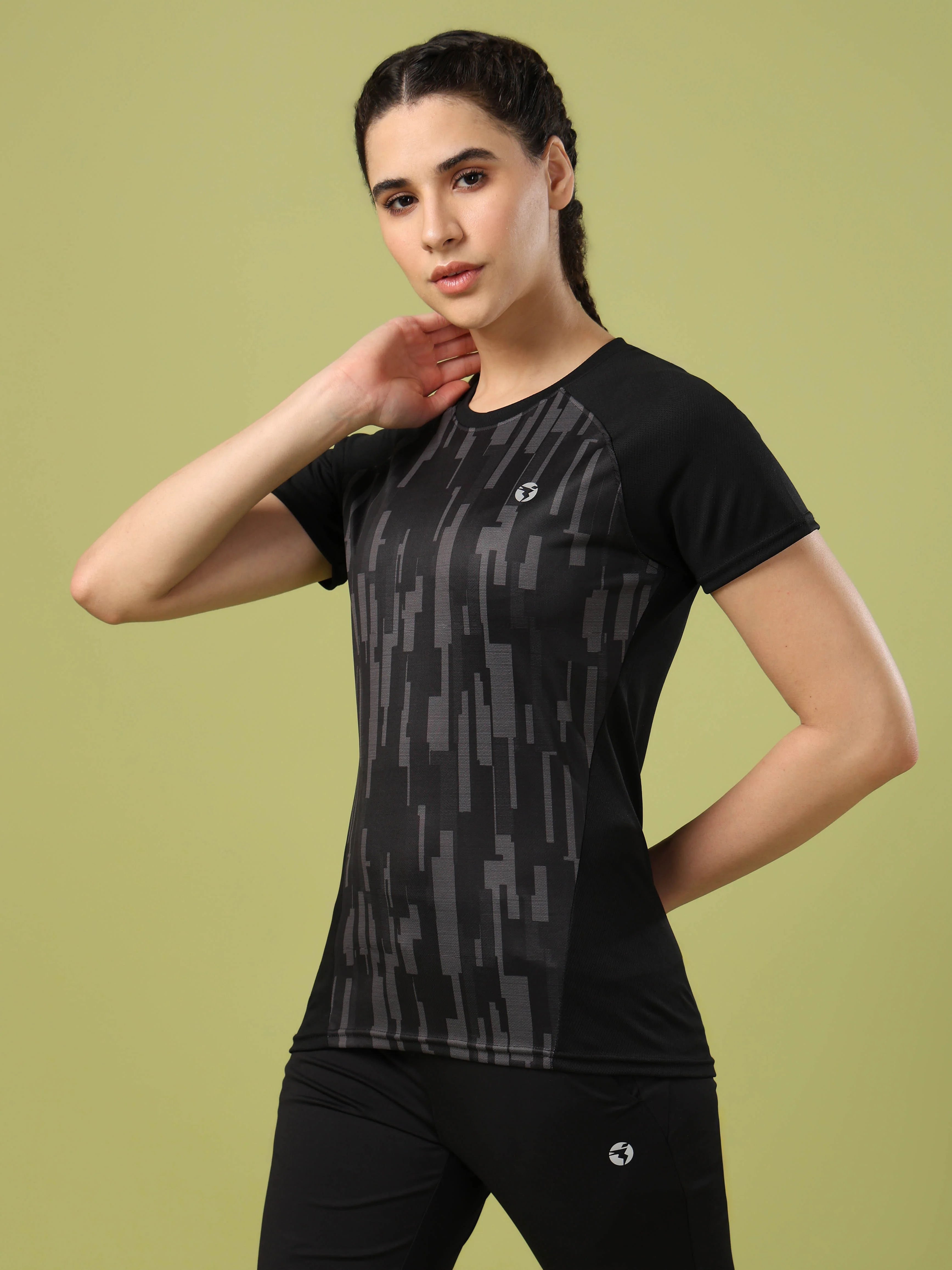 Women Abstract Print Slim Fit Crew Neck T-shirt with TECHNO COOL+ - Image 3
