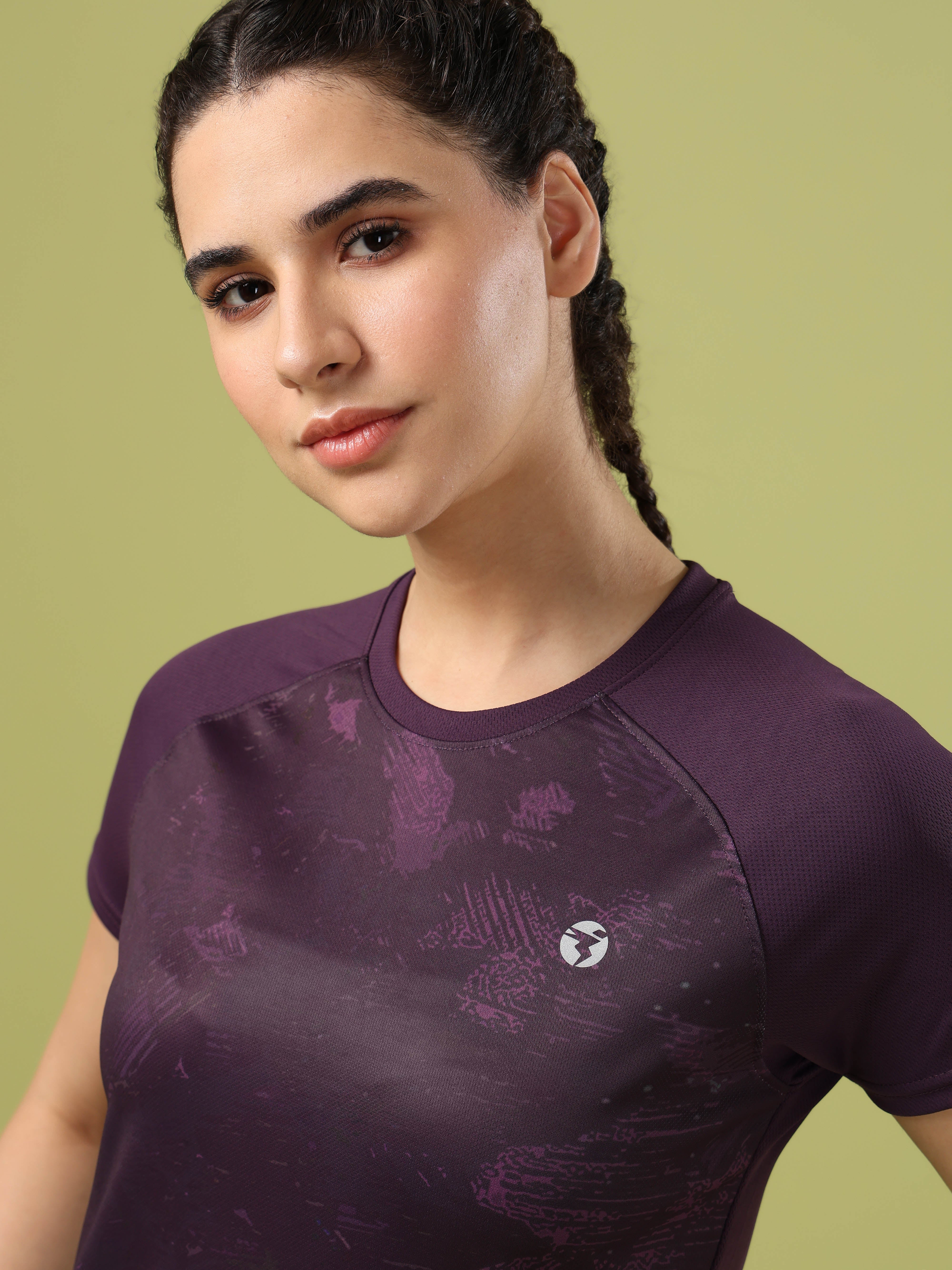Women Abstract Print Slim Fit Crew Neck T-shirt with TECHNO COOL+ - Image 7