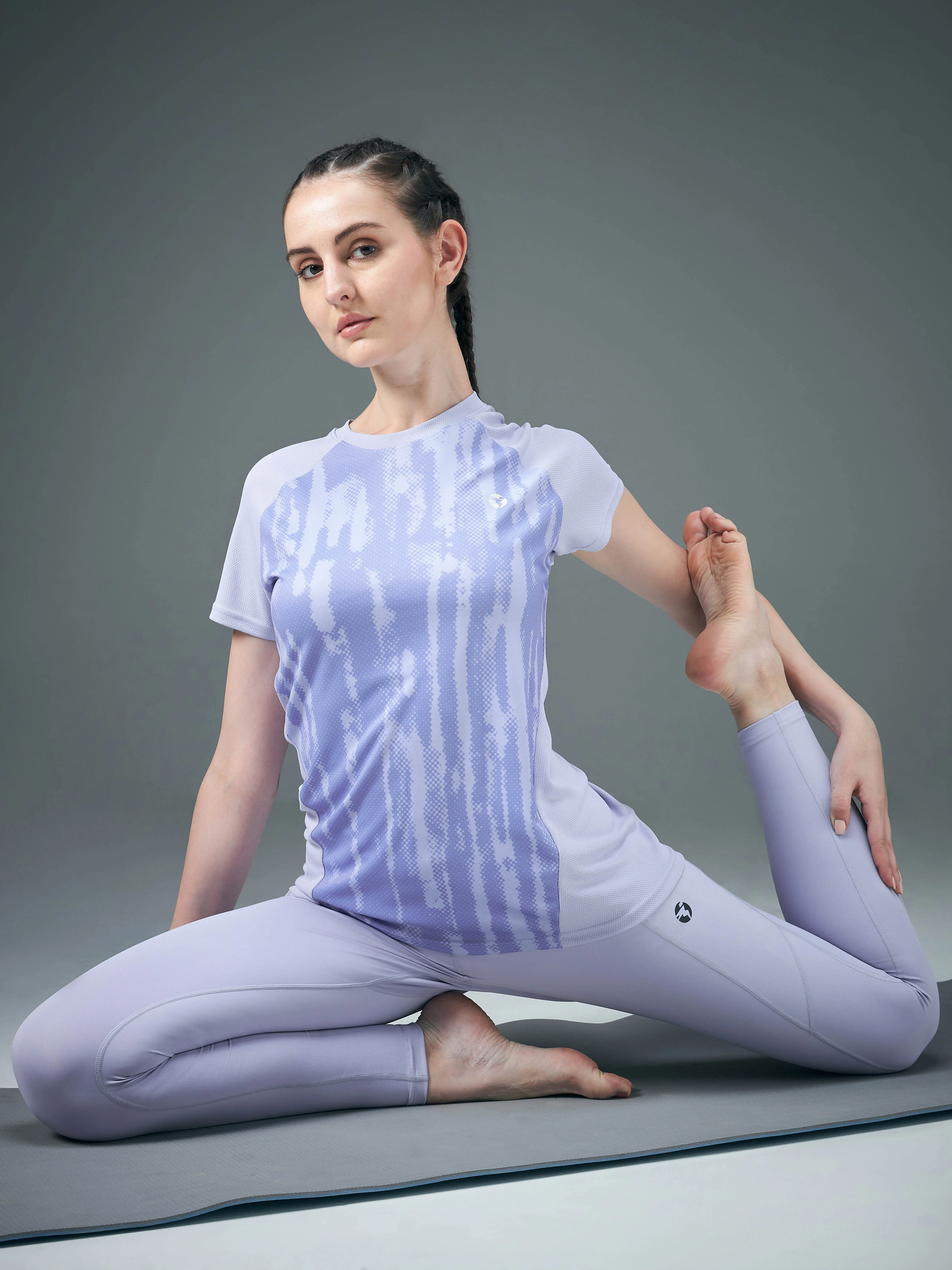 Women Abstract Print Slim Fit Crew Neck T-shirt with TECHNO COOL+ - Image 2