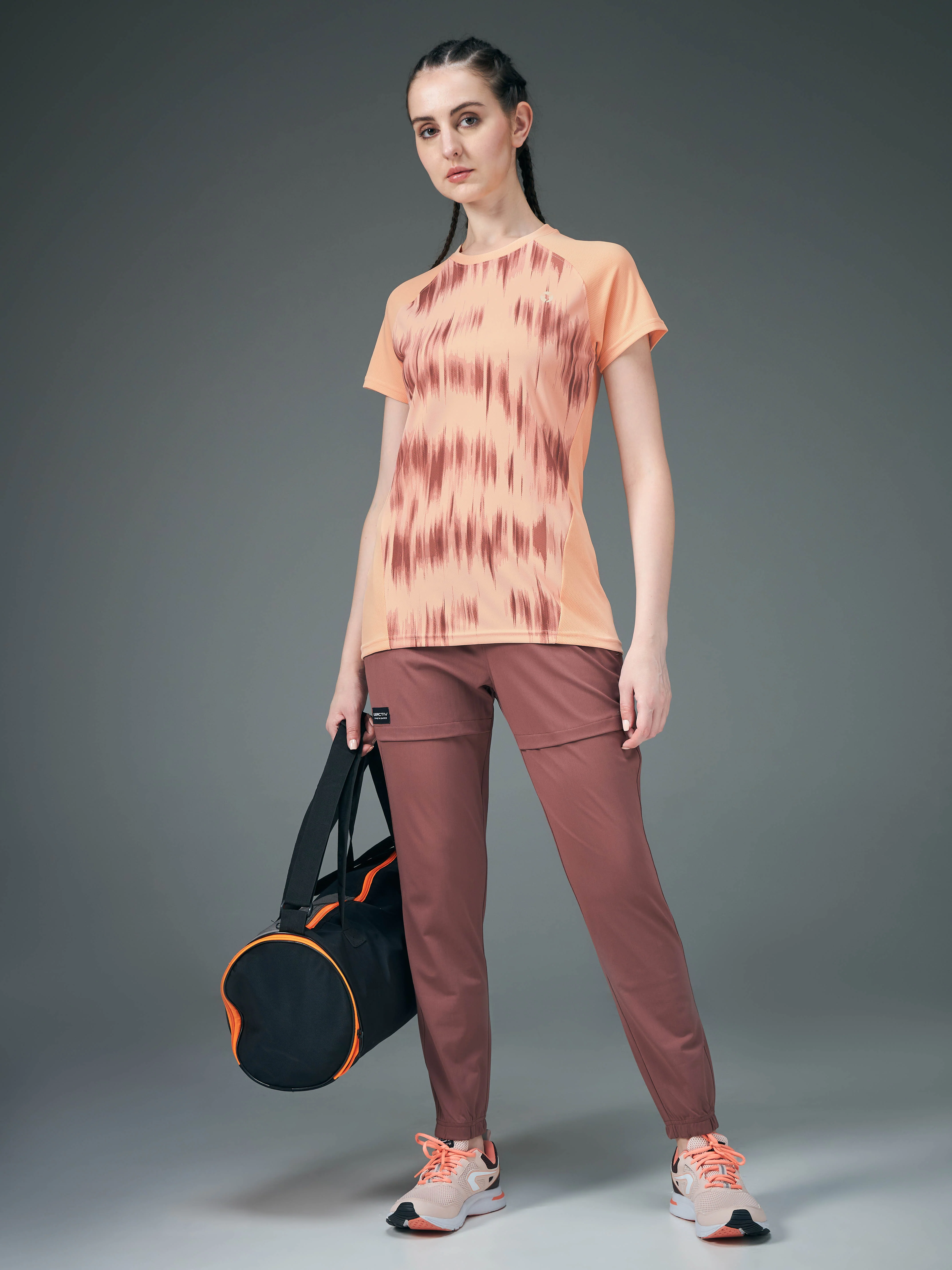 Women Abstract Print Slim Fit Crew Neck T-shirt with TECHNO COOL+ - Image 3