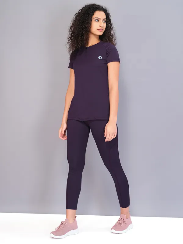 Women Solid Slim Fit Crew Neck T-shirt with TECHNO COOL - Image 5