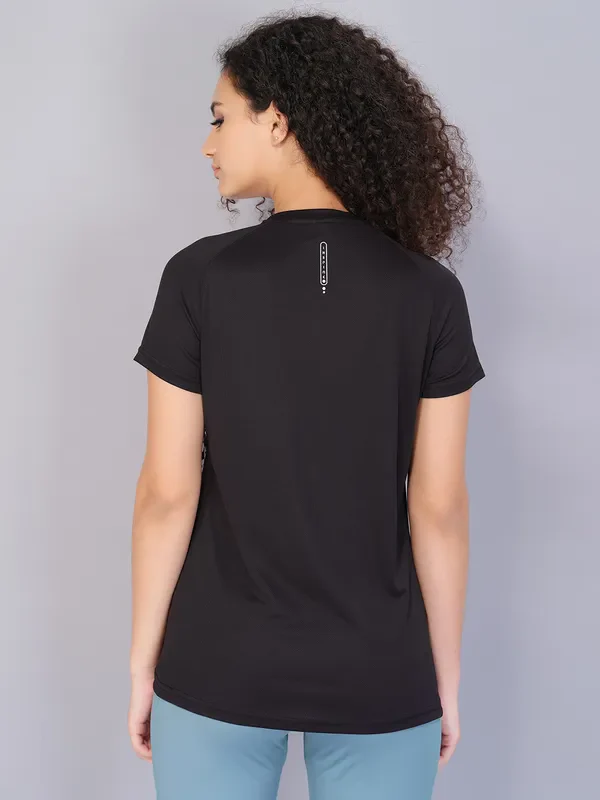 Women Printed Slim Fit Crew Neck T-shirt with TECHNO COOL - Image 3
