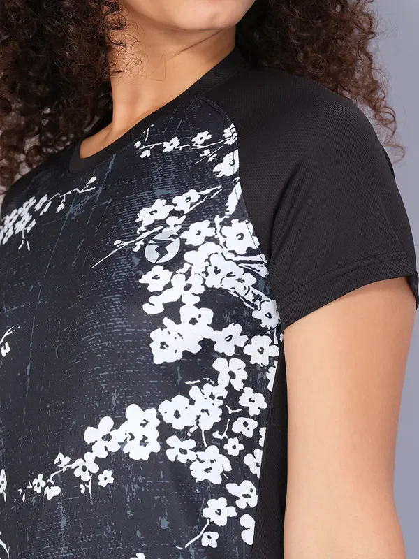 Women Printed Slim Fit Crew Neck T-shirt with TECHNO COOL - Image 5