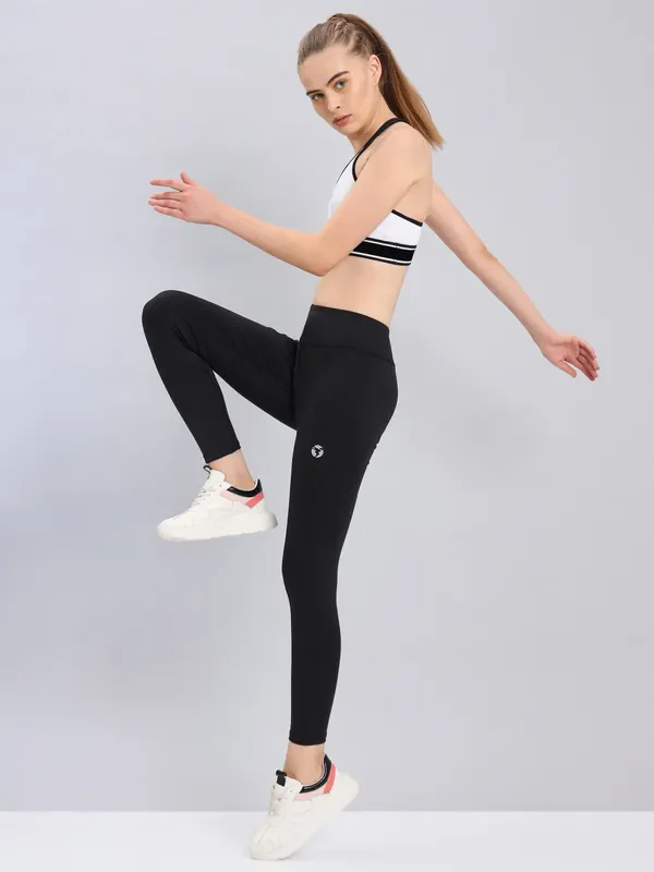 Women Solid Slim Fit Tights with ELASTO PLUS - Image 4