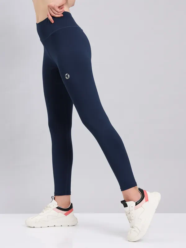 Women Solid Slim Fit Tights with ELASTO PLUS - Image 5