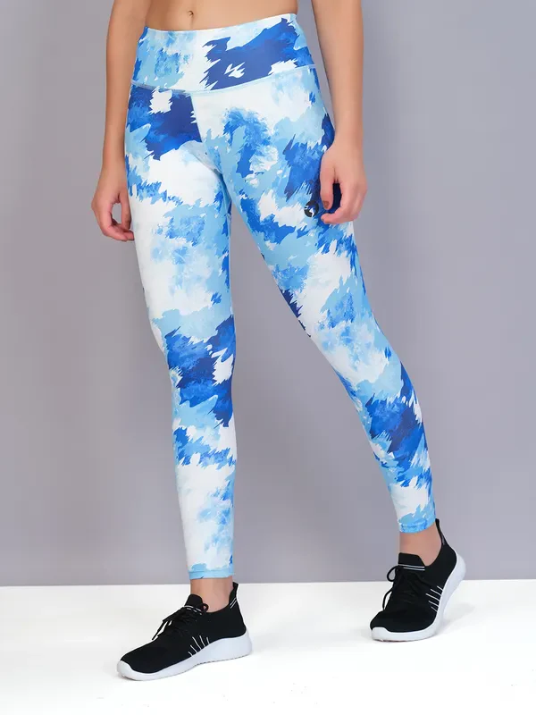 Women Printed Slim Fit Tights with TECHNO COOL