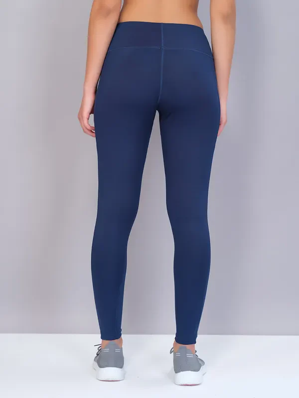 Women Solid Slim Fit Tights with ELASTO PLUS - Image 4